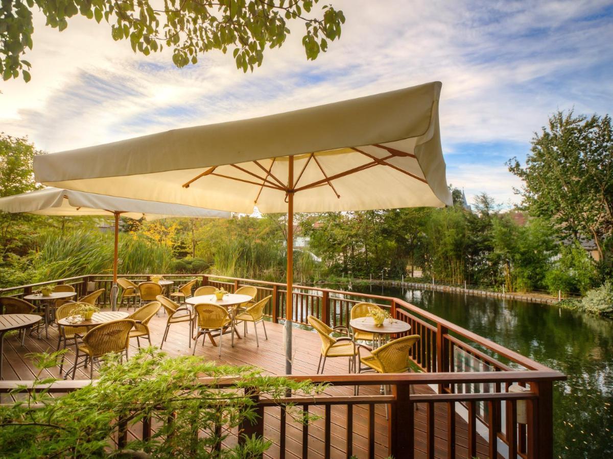 Germania Hotel Am Schlosspark Meyenburg  Eksteriør billede